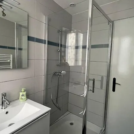 No 9 Apartment *