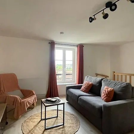 Apartment No 9 Neufchateau